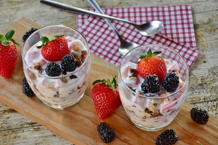 Plain Greek yogurt topped with fresh berries